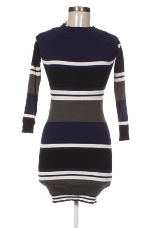 Рокля Voyelles, Размер XS, Цвят Многоцветен, Цена 20,45 €