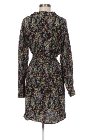 Kleid WE, Größe M, Farbe Mehrfarbig, Preis 25,99 €