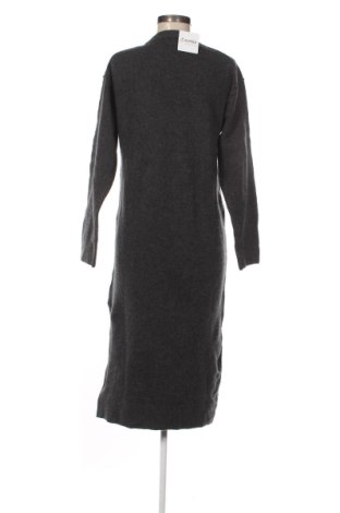 Šaty  Weekday, Veľkosť XS, Farba Sivá, Cena  20,95 €