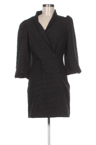 Kleid Y.A.S, Größe M, Farbe Mehrfarbig, Preis 54,99 €