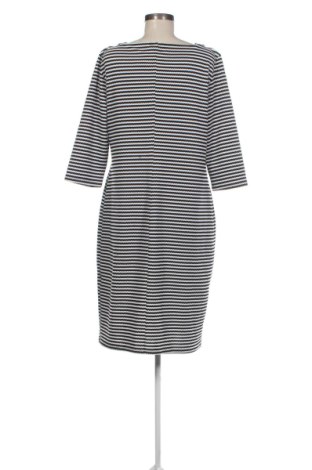 Рокля Yessica, Размер XL, Цвят Многоцветен, Цена 12,27 €