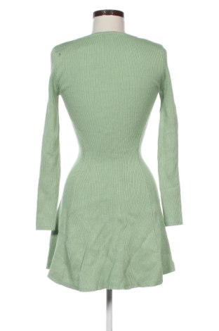 Sukienka Zara, Rozmiar M, Kolor Zielony, Cena 72,99 zł