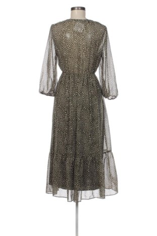 Рокля Zara, Размер M, Цвят Многоцветен, Цена 46,63 €