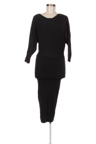 Rochie Zara, Mărime S, Culoare Negru, Preț 107,99 Lei