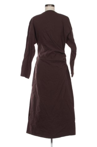 Rochie Zara, Mărime L, Culoare Maro, Preț 99,05 Lei