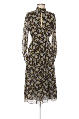 Рокля Zara, Размер XS, Цвят Многоцветен, Цена 46,63 €