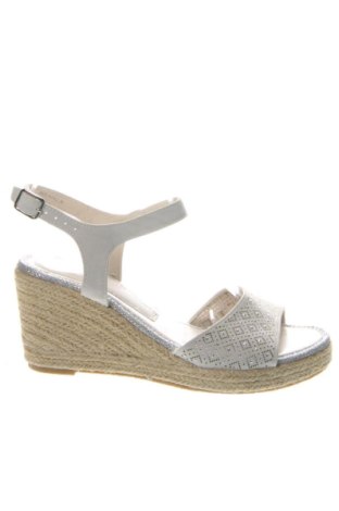 Сандали Unbranded, Размер 37, Цвят Екрю, Цена 28,00 €
