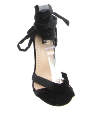 Sandalen Vices, Größe 35, Farbe Schwarz, Preis 47,57 €