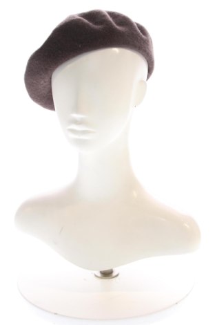 Căciulă Sisley, Culoare Maro, Preț 145,97 Lei