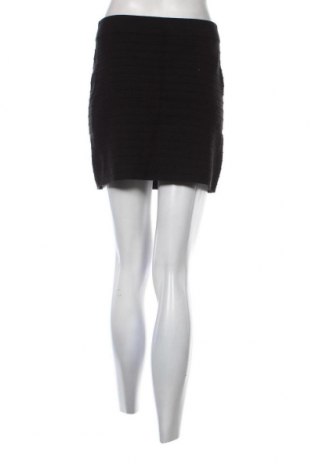 Пола Promod, Размер S, Цвят Черен, Цена 2,04 €