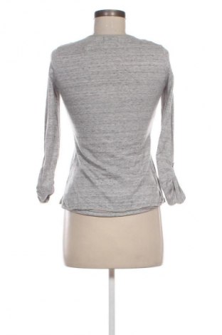 Dámská halenka Bershka, Velikost S, Barva Šedá, Cena  89,00 Kč