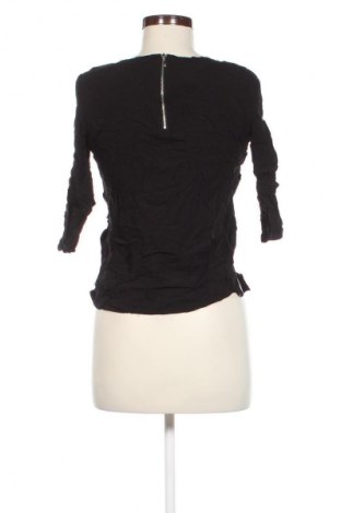 Dámská halenka ONLY, Velikost S, Barva Černá, Cena  49,00 Kč