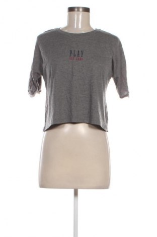Дамска блуза ONLY Play, Размер S, Цвят Сив, Цена 2,04 €