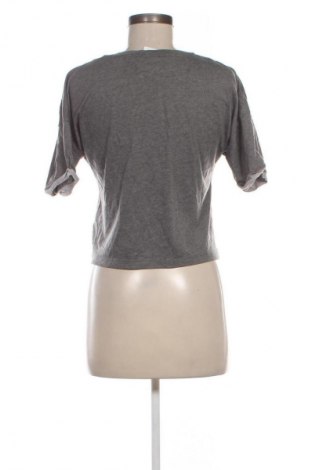 Дамска блуза ONLY Play, Размер S, Цвят Сив, Цена 2,04 €