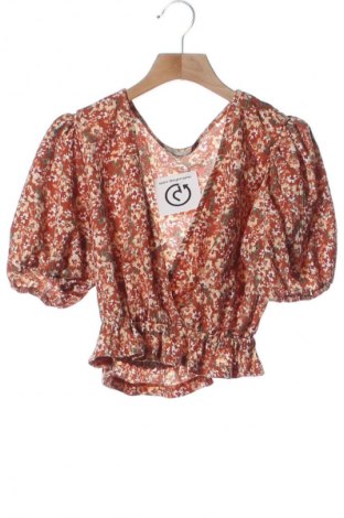 Дамска блуза Pull&Bear, Размер XS, Цвят Многоцветен, Цена 3,57 €