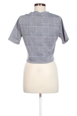 Dámská halenka Pull&Bear, Velikost L, Barva Vícebarevné, Cena  69,00 Kč