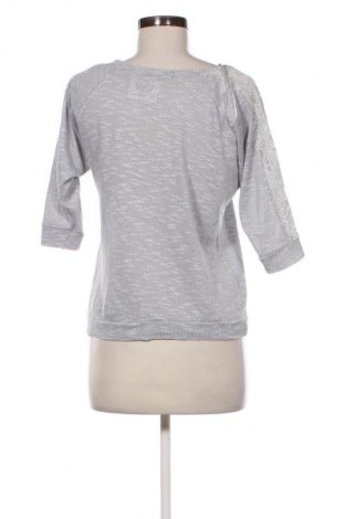 Γυναικεία μπλούζα Reserved, Μέγεθος S, Χρώμα Γκρί, Τιμή 4,86 €