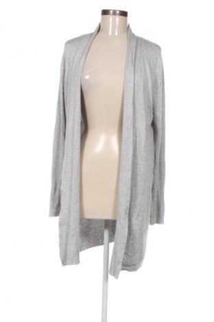 Γυναικεία ζακέτα Primark, Μέγεθος M, Χρώμα Λευκό, Τιμή 3,99 €