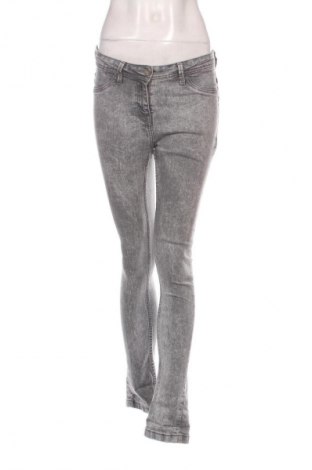 Дамски дънки Up 2 Fashion, Размер M, Цвят Сив, Цена 3,57 €