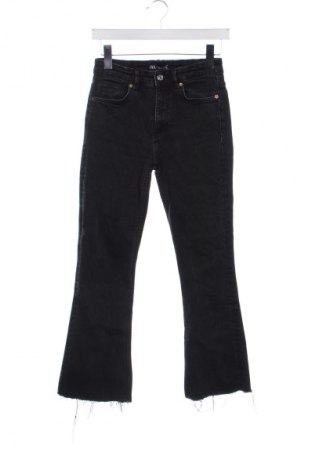 Дамски дънки Zara, Размер S, Цвят Черен, Цена 11,75 €, #131476902