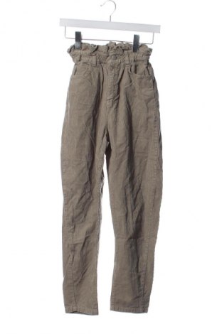 Dámské manšestráky  Zara, Velikost XXS, Barva Béžová, Cena  159,00 Kč