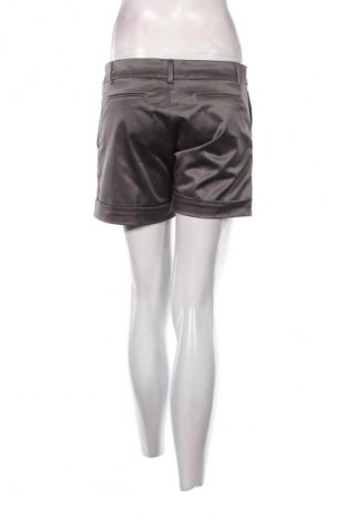 Női rövidnadrág Lulumary, Méret M, Szín Szürke, Ár 669 Ft