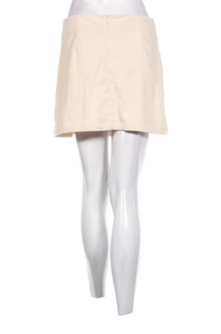 Damen Shorts Unbranded, Größe M, Farbe Ecru, Preis € 3,99