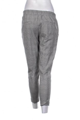 Dámské kalhoty  Bershka, Velikost M, Barva Vícebarevné, Cena  59,00 Kč