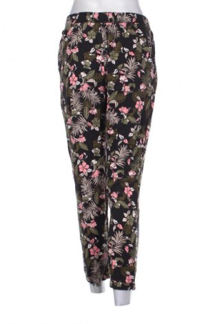 Dámské kalhoty  C&A, Velikost M, Barva Vícebarevné, Cena  89,00 Kč