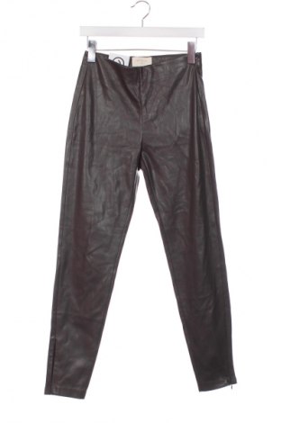 Pantaloni de femei Free Quent, Mărime XS, Culoare Maro, Preț 30,99 Lei, #131507663