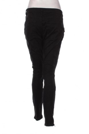 Dámské kalhoty  H&M L.O.G.G., Velikost M, Barva Černá, Cena  89,00 Kč