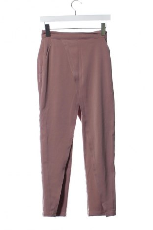 Дамски панталон Pretty Little Thing, Размер XS, Цвят Пепел от рози, Цена 2,04 €