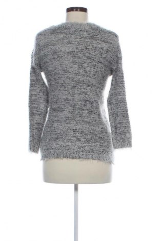 Dámský svetr Infinity, Velikost S, Barva Vícebarevné, Cena  59,00 Kč