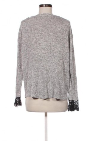 Dámský svetr Reserved, Velikost M, Barva Šedá, Cena  289,00 Kč