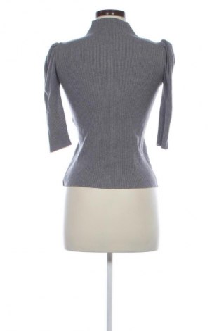 Dámský svetr Unbranded, Velikost S, Barva Šedá, Cena  319,00 Kč