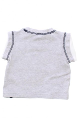 Детска тениска Unbranded, Размер 6-9m/ 68-74 см, Цвят Сив, Цена 2,04 €