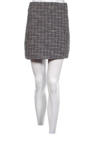 Пола Amisu, Размер S, Цвят Многоцветен, Цена 2,04 €