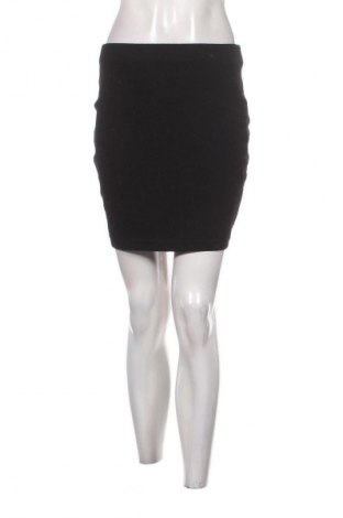 Пола Amisu, Размер S, Цвят Черен, Цена 2,04 €