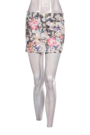 Пола Amisu, Размер S, Цвят Многоцветен, Цена 2,55 €