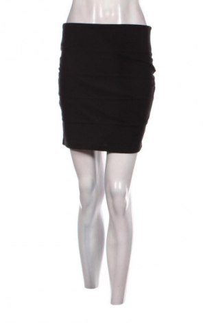 Пола Amisu, Размер M, Цвят Черен, Цена 2,04 €