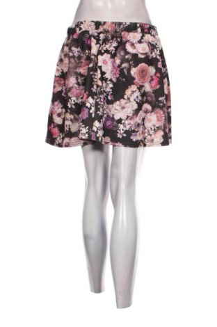 Пола Atmosphere, Размер M, Цвят Многоцветен, Цена 2,04 €