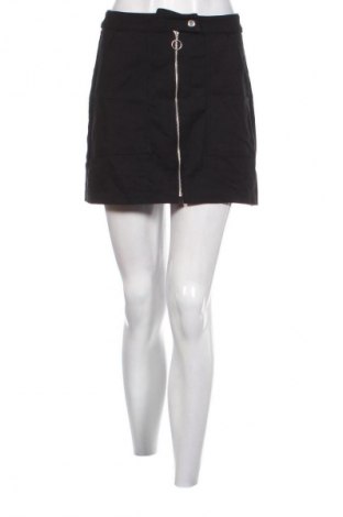 Пола Bershka, Размер L, Цвят Черен, Цена 2,55 €