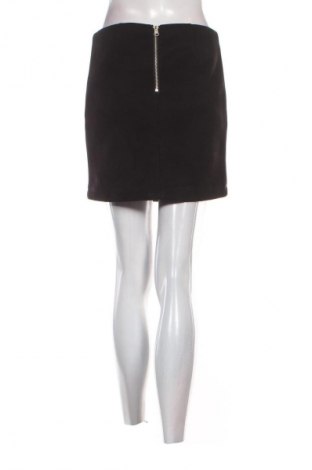 Пола Bik Bok, Размер S, Цвят Черен, Цена 2,04 €