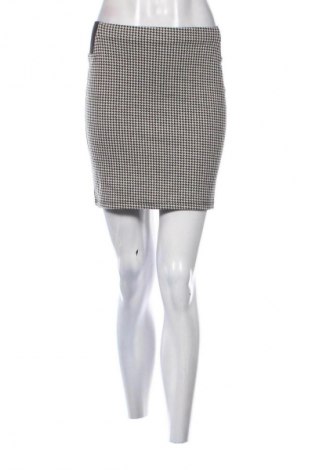 Пола Clockhouse, Размер S, Цвят Многоцветен, Цена 2,04 €