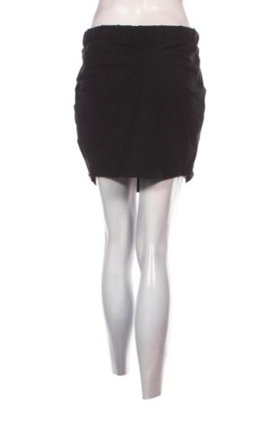 Пола Diverse, Размер S, Цвят Черен, Цена 2,04 €