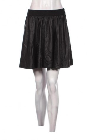 Пола Edc By Esprit, Размер S, Цвят Черен, Цена 2,04 €