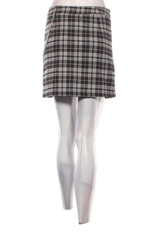 Пола Fb Sister, Размер M, Цвят Многоцветен, Цена 2,04 €