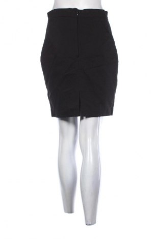 Пола H&M, Размер M, Цвят Черен, Цена 2,04 €