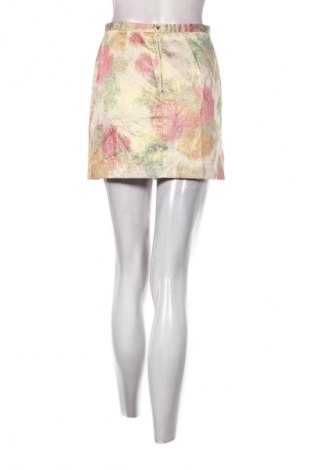 Пола H&M, Размер S, Цвят Многоцветен, Цена 2,04 €