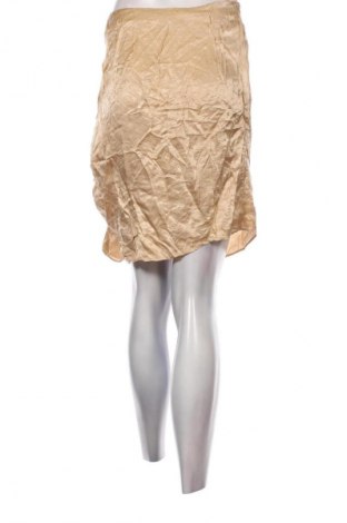 Пола H&M, Размер M, Цвят Бежов, Цена 2,04 €